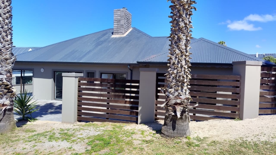 3 Bedroom Property for Sale in Marina Martinique Eastern Cape